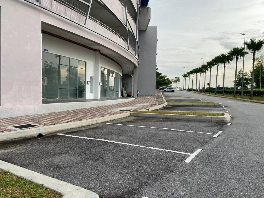 Apartment Affordable Family In Bangi Kajang